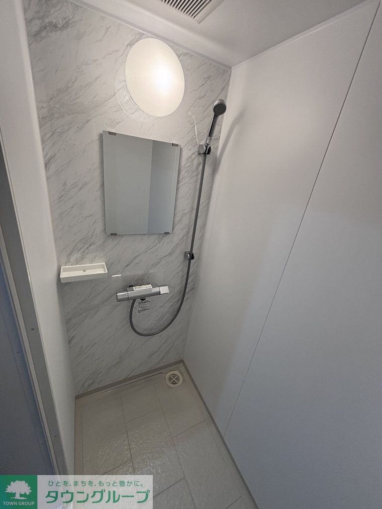 バス・シャワールーム　バス