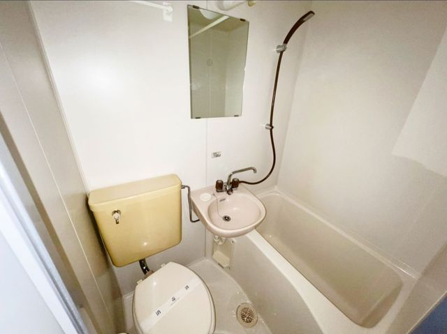 バス・シャワールーム　バス