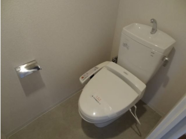 トイレ　別部屋参考写真