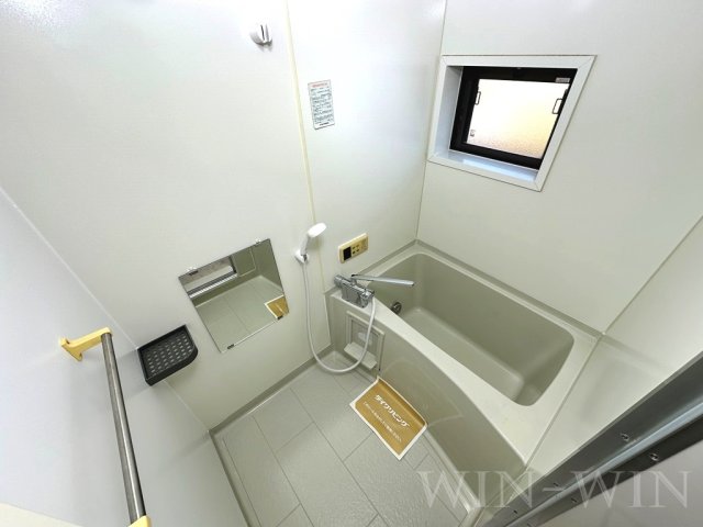 バス・シャワールーム　イメージ（同建物内別部屋の写真です）