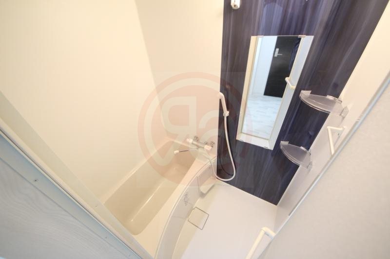 バス・シャワールーム　お風呂で日々の疲れを落としましょう