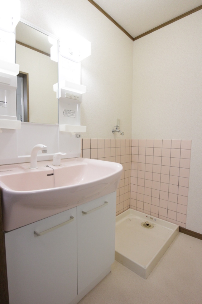 洗面設備　独立洗面台あり！