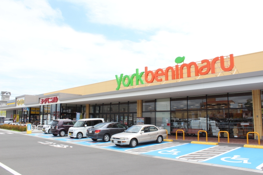 スーパー　ヨークベニマル仙台六丁の目店（スーパー）（スーパー）まで1000m