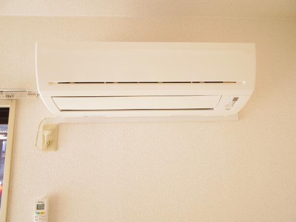 居室・リビング　エアコン完備※同間取り別室