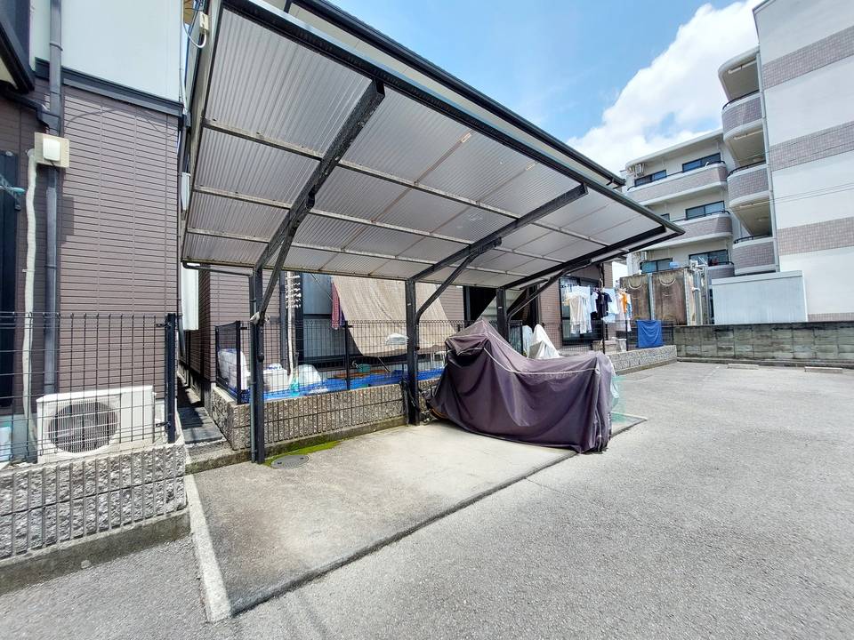 駐車場　駐輪場