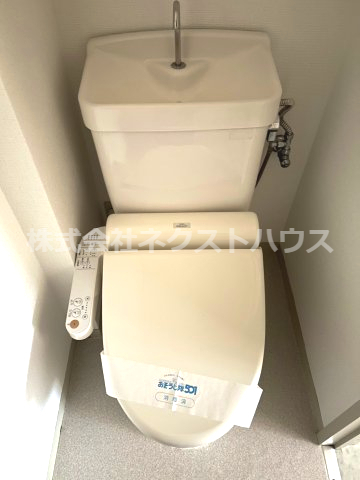 トイレ　別部屋参考写真です