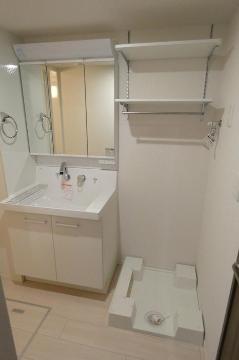 洗面設備　洗髪洗面化粧台