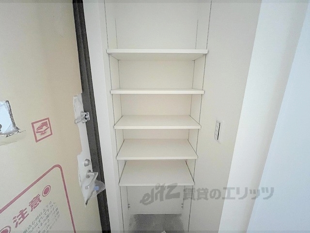 居室・リビング　同仕様参考写真