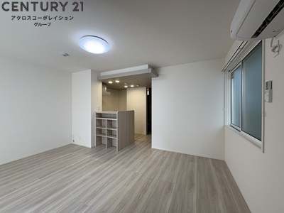 居室・リビング　12.6帖の広々としたLDK。