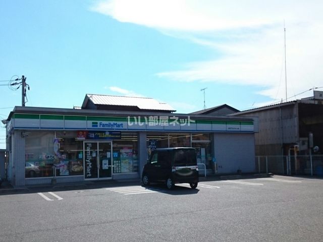 コンビニ　ファミリーマート水玉ブリッジライン店（コンビニ）まで403m