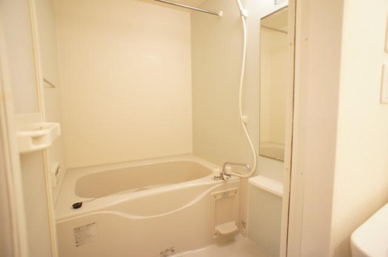 バス・シャワールーム　図面と現状に相違がある場合には現状を優先