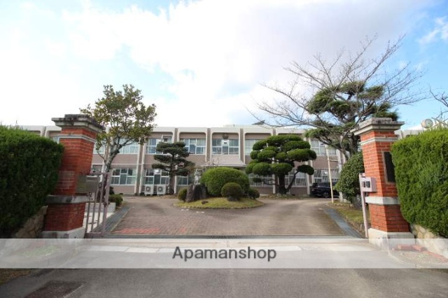 小学校　道場小学校（小学校）まで870m