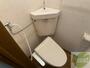 トイレ　こちらはトイレです。清潔感があり、安心して使用できます。