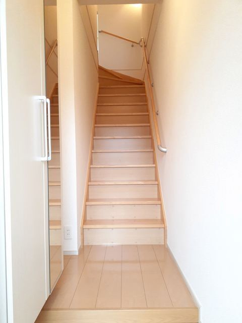 玄関　落ち着いた玄関です