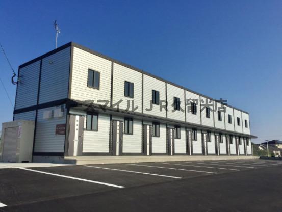 エントランス　落ち着いたエントランスです