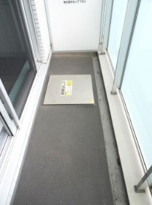 バルコニー　バルコニー