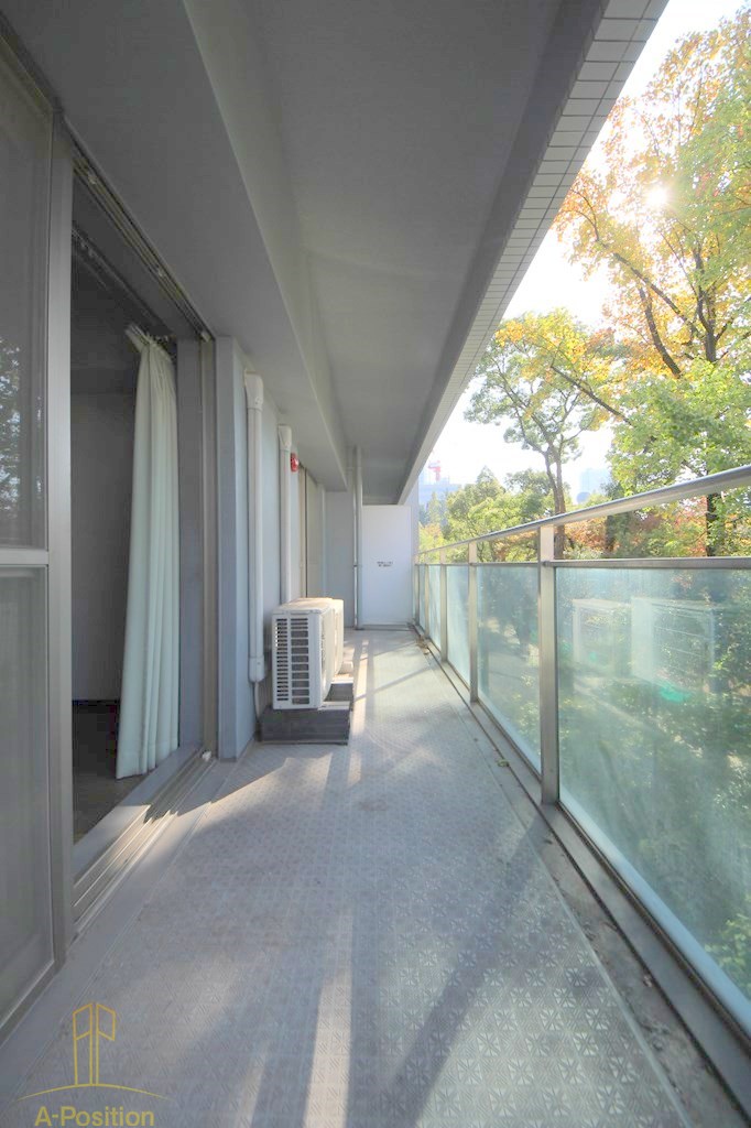 バルコニー　エクセル靭