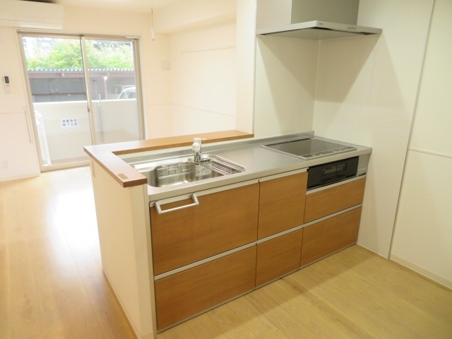 キッチン　システムキッチン