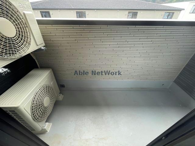 バルコニー　同型モデル参考写真