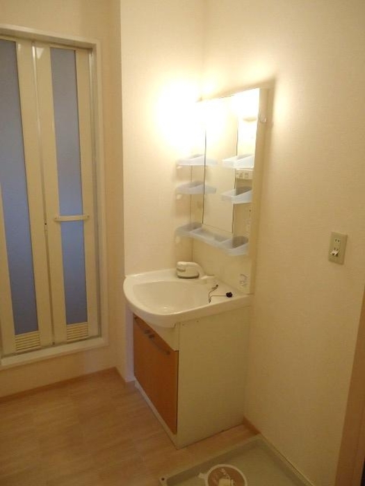 洗面設備　洗髪洗面化粧台