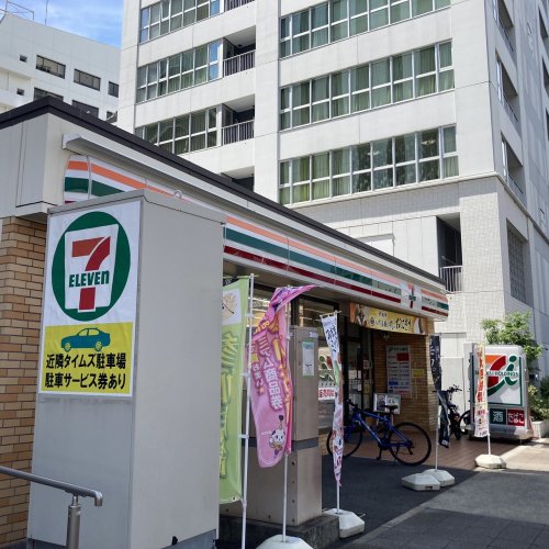 コンビニ　セブンイレブン名古屋金山駅西店（コンビニ）まで358m