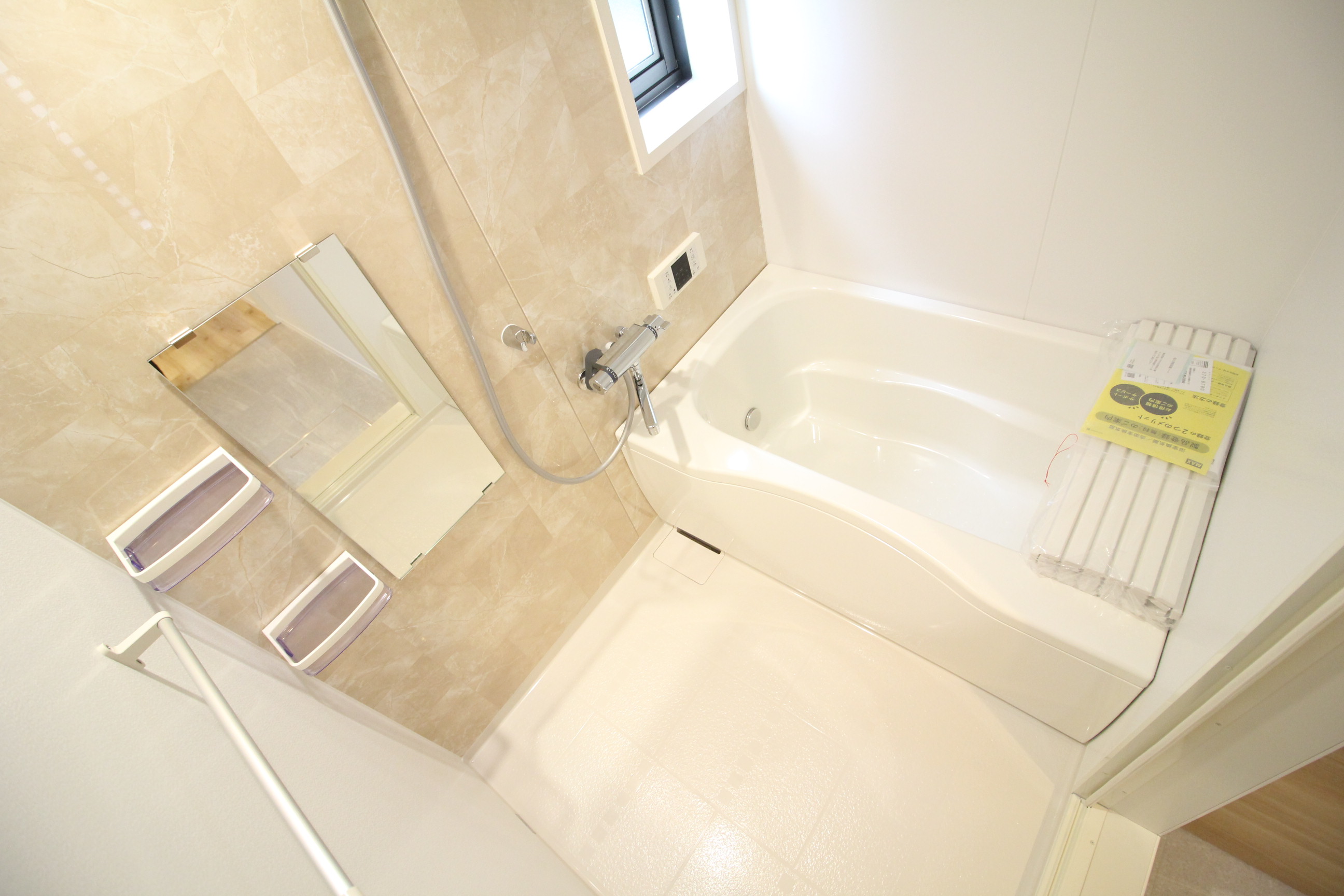 洗面設備　シャワー付洗面台　新設予定♪