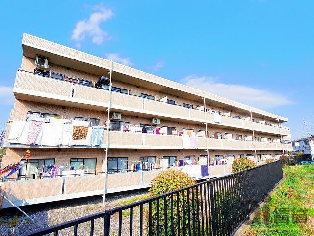 タカーラ・ハーヴェスト壱番館の建物外観