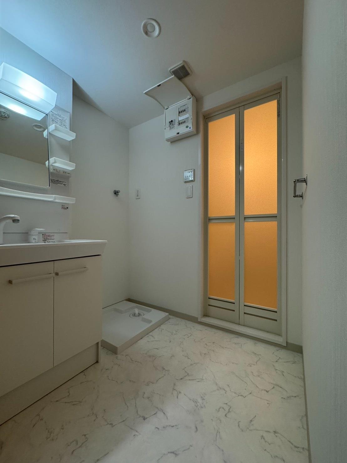 洗面設備　洗面所