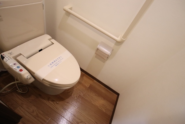 トイレ　別室の参考写真です。※現況優先