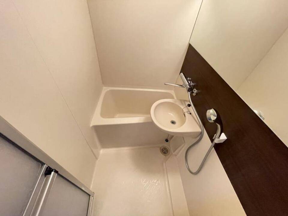 バス・シャワールーム　浴室