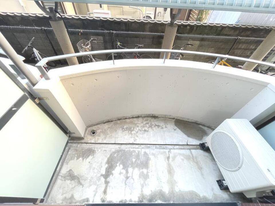 バルコニー　バルコニー