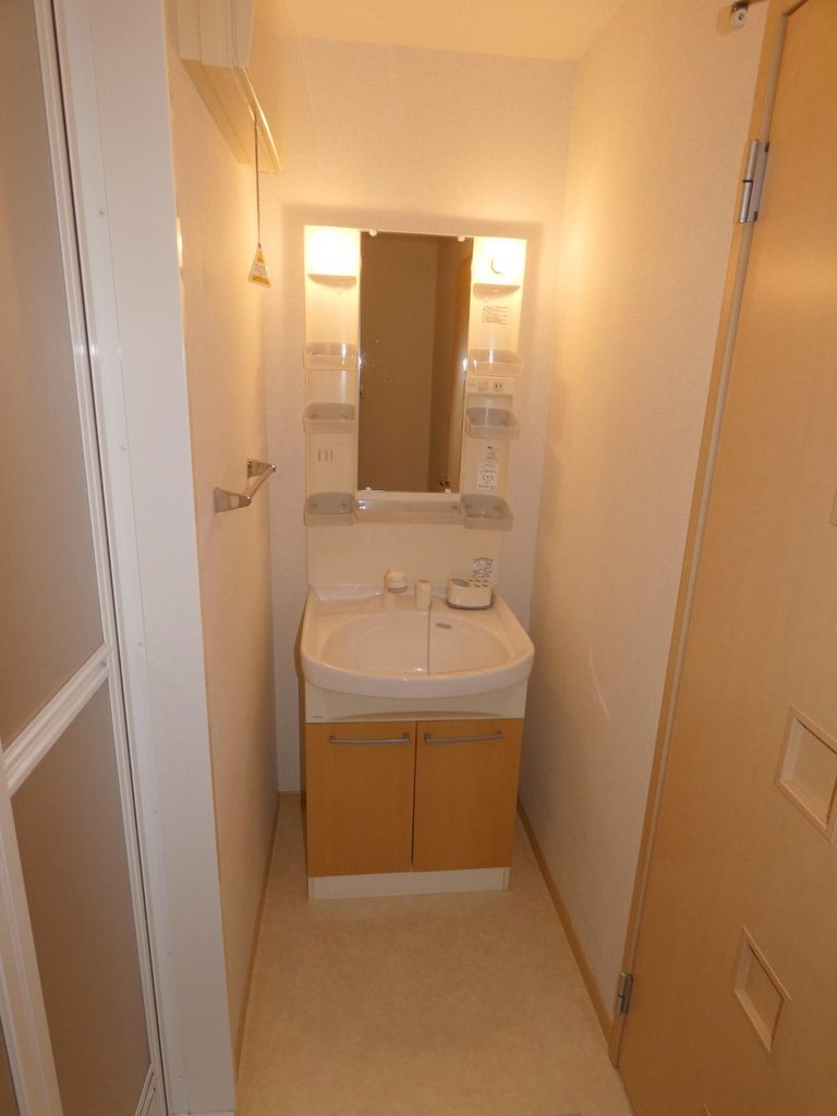 洗面設備　シャンプードレッサー