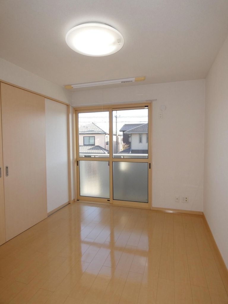 その他部屋・スペース　洋室(1)6帖　昇降式物干し付き