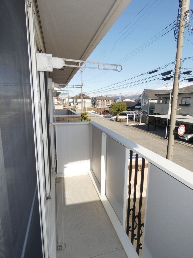 バルコニー　ベランダ