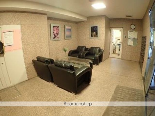 ロビー　ロビー