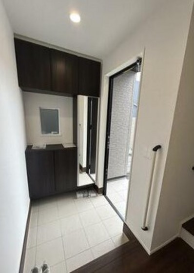 玄関　※イメージ画像です。