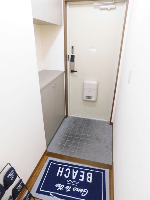 玄関　モデルルーム