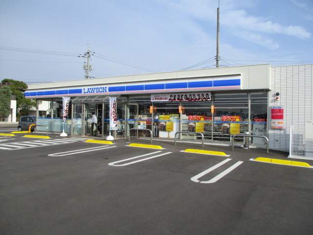 コンビニ　ローソン出雲小山町店（コンビニ）まで765m