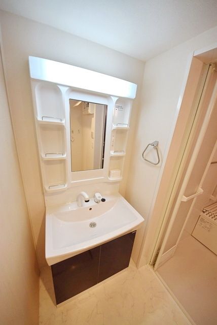 洗面設備　★嬉しい独立洗面台★