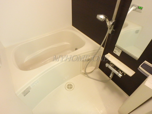 バス・シャワールーム　追焚バス