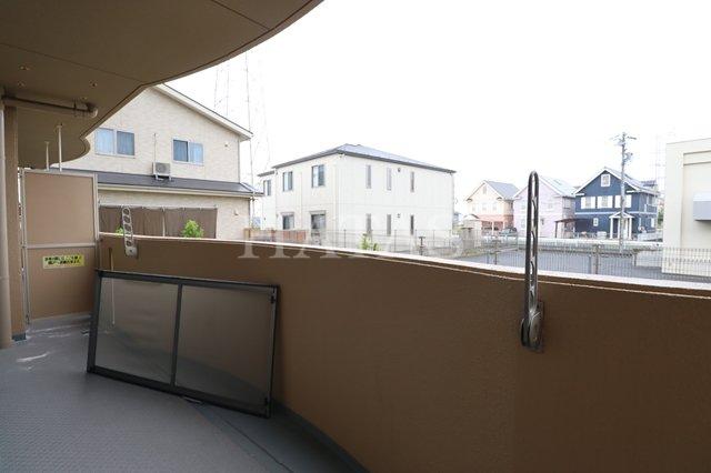 バルコニー　同物件別部屋・間取りが反転しています。