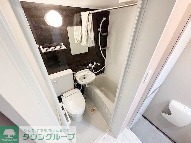 バス・シャワールーム　バルコニー