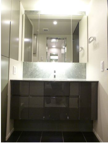 洗面設備　参考写真