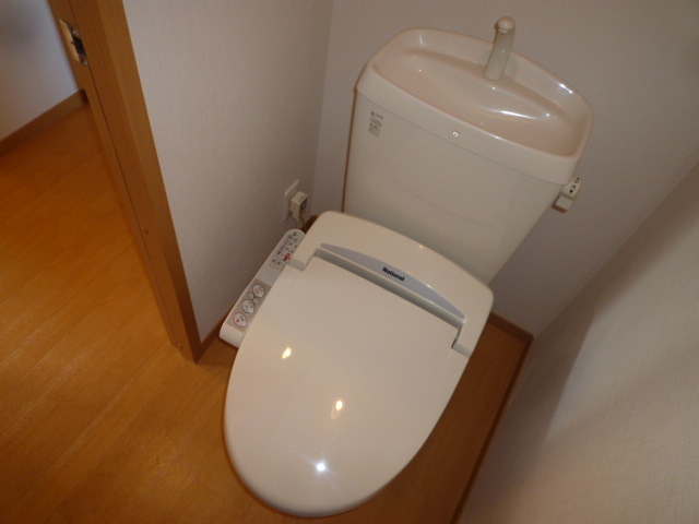 トイレ　ウォシュレット