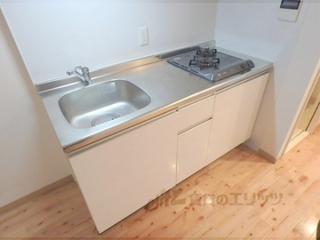 キッチン　モニターフォン