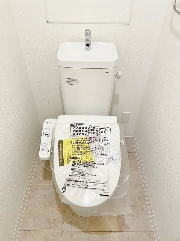 トイレ　★温水洗浄便座付トイレ★