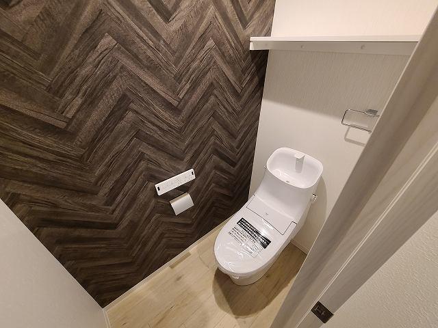 トイレ　トイレ