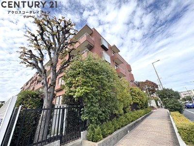 建物外観　モニター付きインターホン完備☆