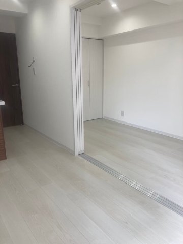 居室・リビング　開放感のあるゆったりとしたお部屋です♪