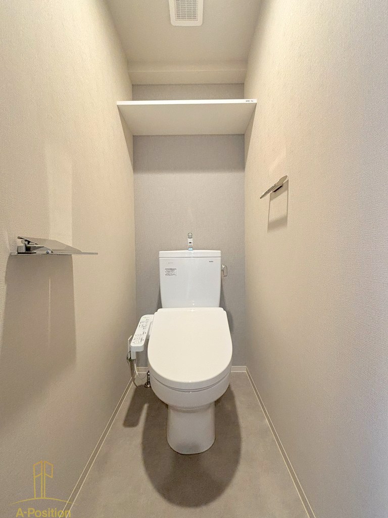 トイレ　リヴェント難波ウエスト